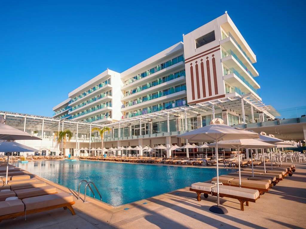 Constantinos The Great Beach Hotel