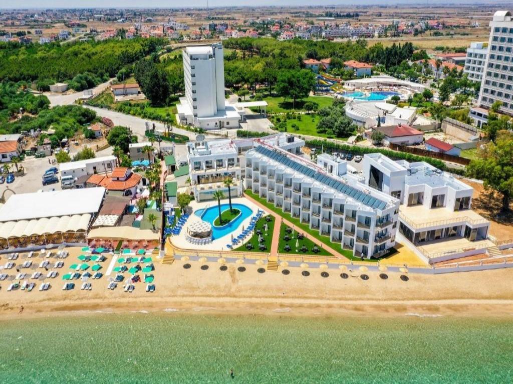 Mimoza Beach Hotel