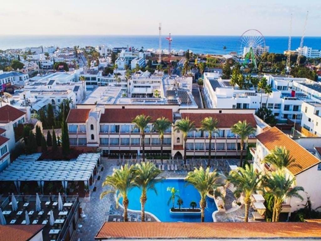 Napa Plaza Hotel