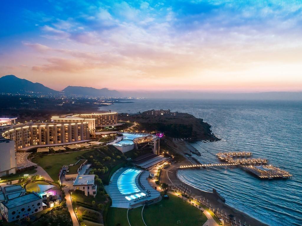 Elexus Hotel Resort & Spa