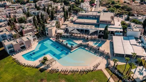 Akteon Holiday Village