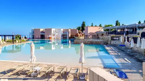 Akteon Holiday Village