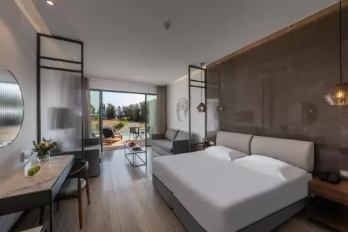 Aliathon Resort
