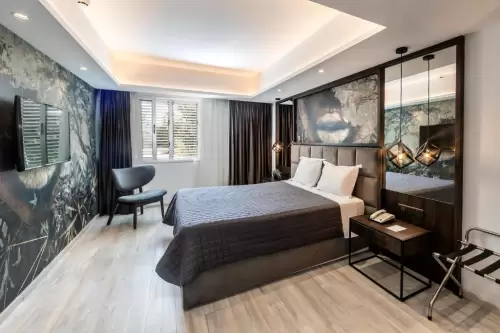 Almond Business Suites