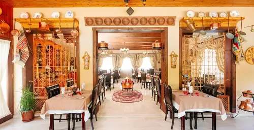 Almond Holiday Village