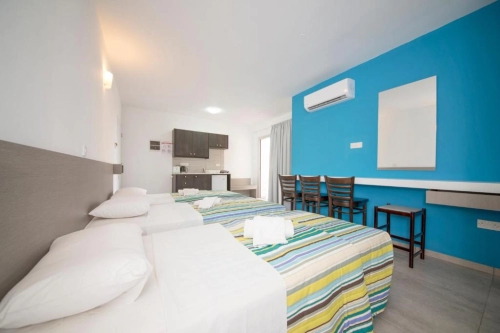 AMaos Hotel Apartments