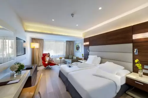 Amathus Beach Hotel Limassol