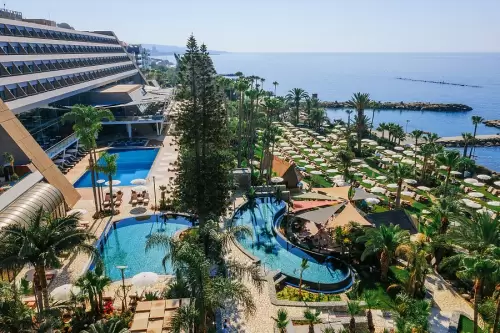 Amathusa Villas