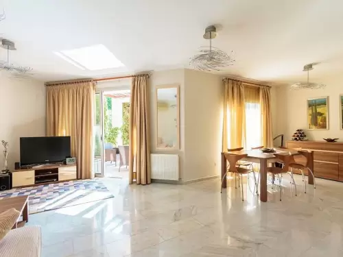 Amathusa Villas