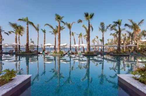 Amavi MadeForTwo Hotels