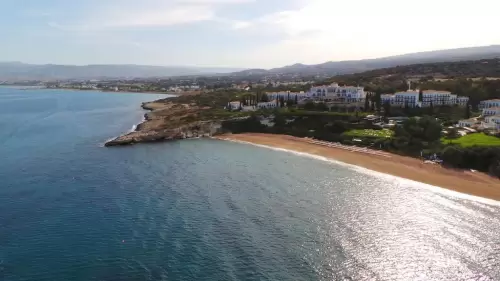 Anassa Hotel