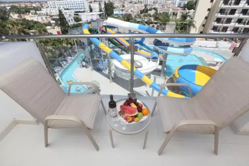Anastasia Beach Hotel & Apartments