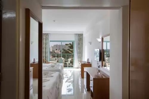 Antigoni Hotel