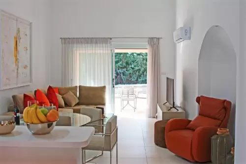 Aphrodite Gardens Holiday Villas