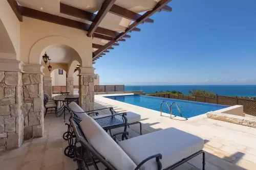 Aphrodite Hills Holiday Residences
