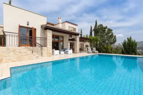 Aphrodite Hills Rentals - Superior Villas