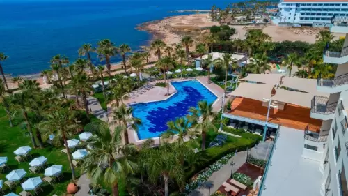 Aquamare Beach & Spa