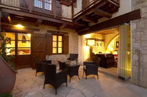 Arsorama Village Homes