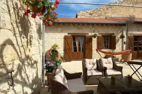 Arsorama Village Homes