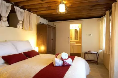 Arsorama Village Homes