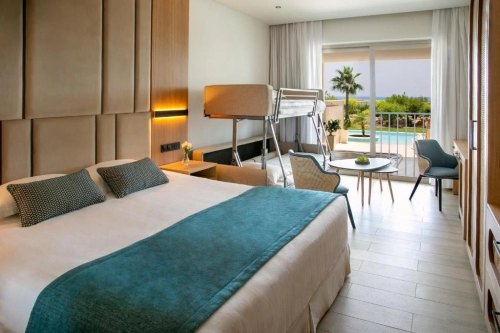 Asterias Beach
