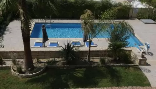 Vineland Holiday Villas
