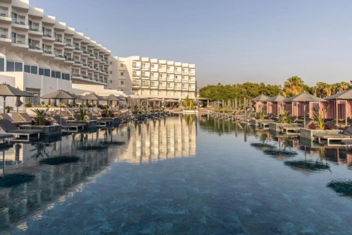 Cali Resort & Spa - Designed for Adults