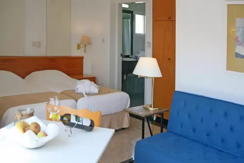 Chrielka Hotel Apartments