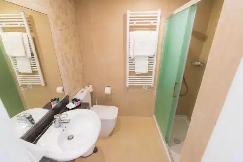 Chrielka Hotel Apartments