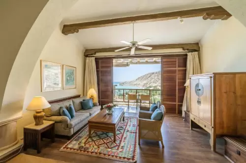 COLUMBIA Beach Resort Pissouri