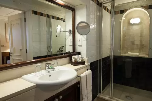 COLUMBIA Beach Resort Pissouri