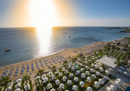 Constantinos The Great Beach Hotel