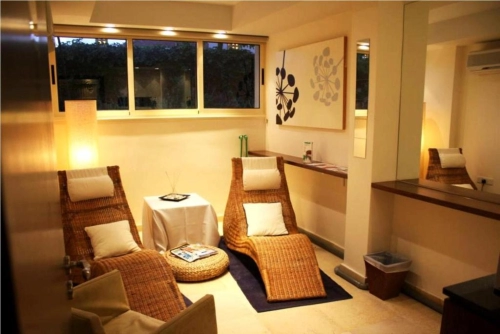 E-Hotel