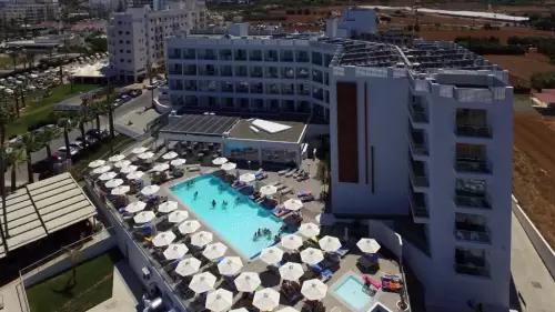 Evalena Beach Hotel