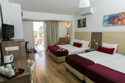 Fitos Inn Guest House