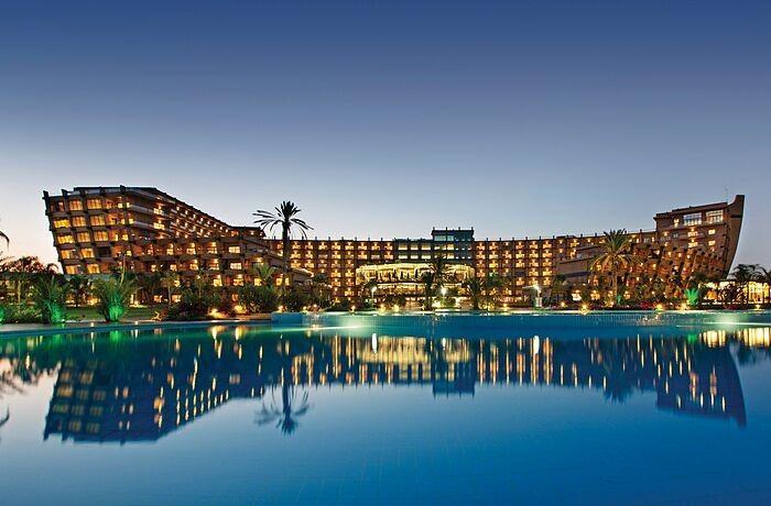 Fünf Sterne Bafra Hotels