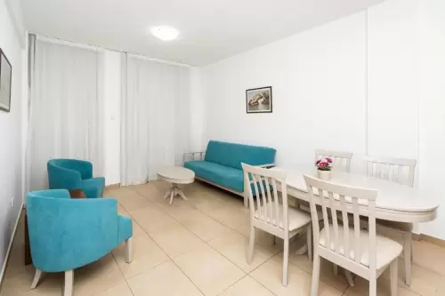 Flora Hotel Apartments
