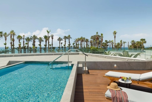 Grand Resort Hotel