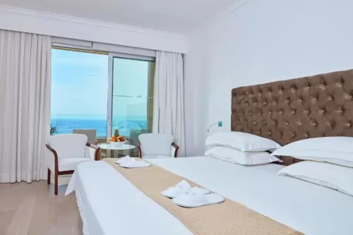Grecian Park Hotel
