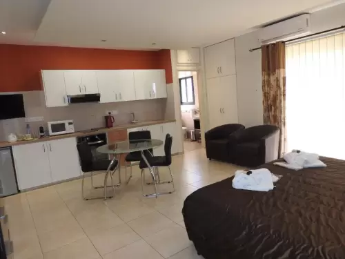 Hill View Restaurant & Apartments