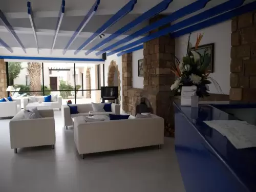 Hilltop Gardens Hotel Apartments