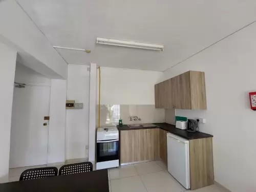 Hilltop Gardens Hotel Apartments