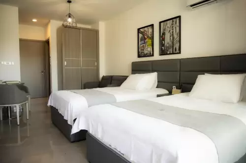 Jimmys Suites