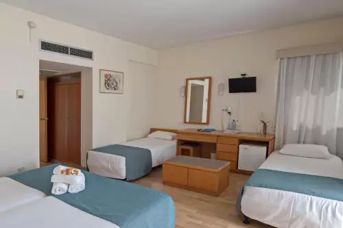 Kissos Hotel