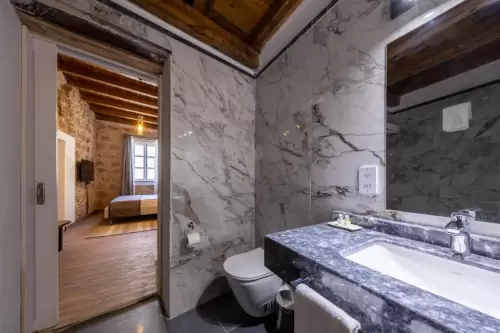 La Regina Veneziana Guest House & Cafe