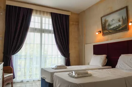Lapida Hotel