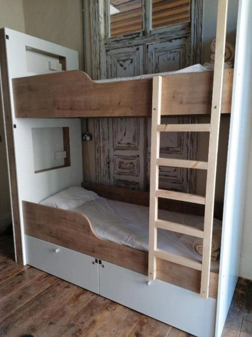 Le Mat Hostel