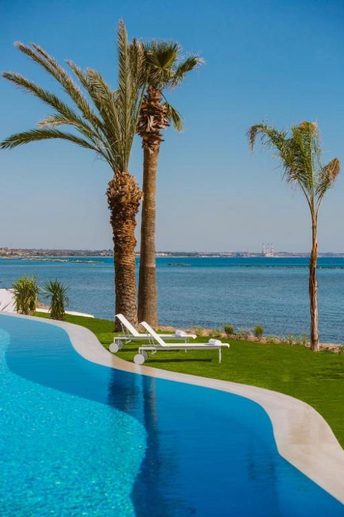 Lebay Beach Hotel