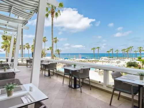 Leonardo Plaza Cypria Maris Beach Hotel & Spa & Leonardo Cypria Bay