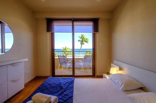 Les Palmiers Beach Hotel